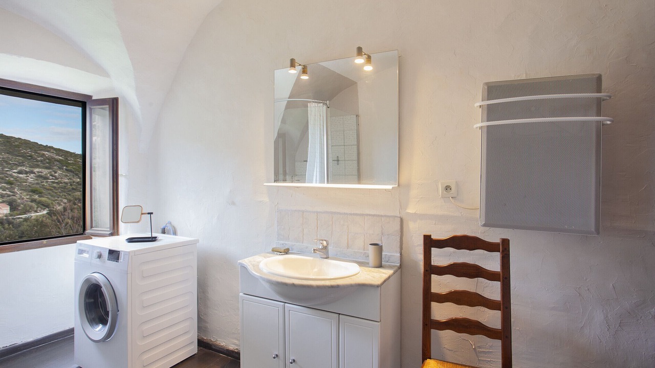 Photo of Bathroom in Santo-Pietro-di-Tenda