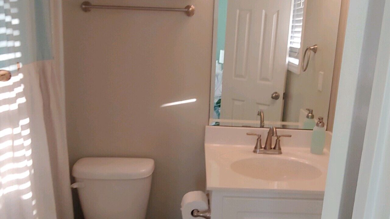 Photo of Bathroom in Edisto Island