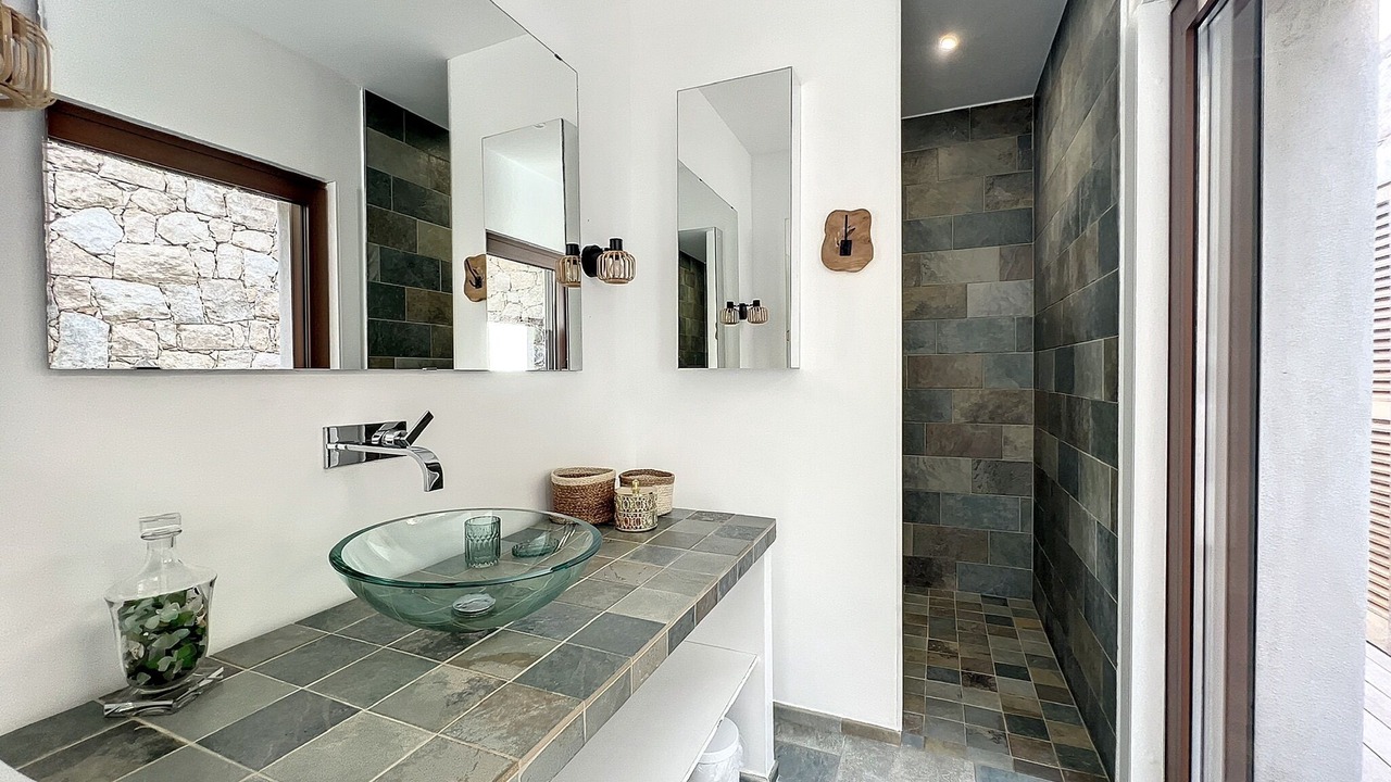 Photo of Bathroom in Corbara