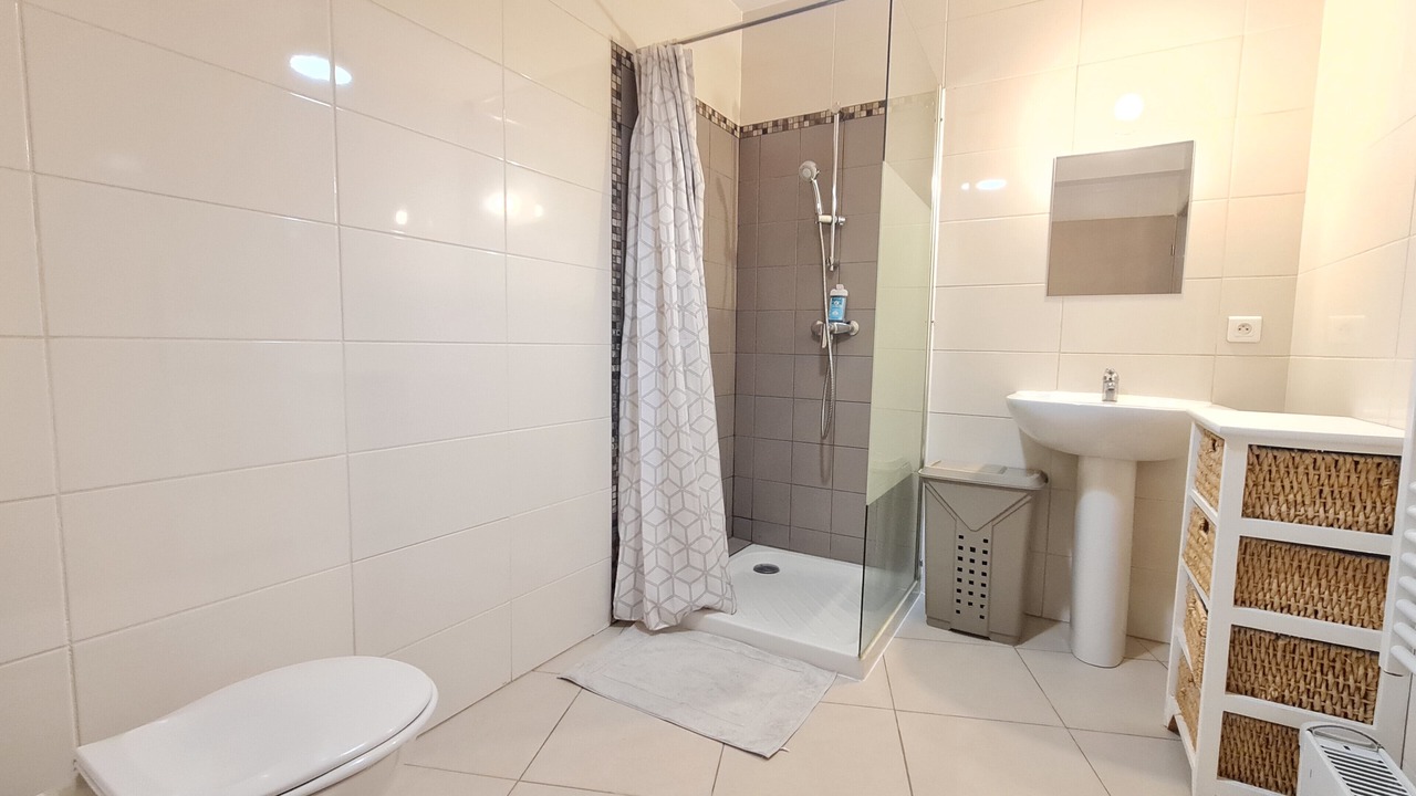 Photo of Bathroom in Sarrola-Carcopino