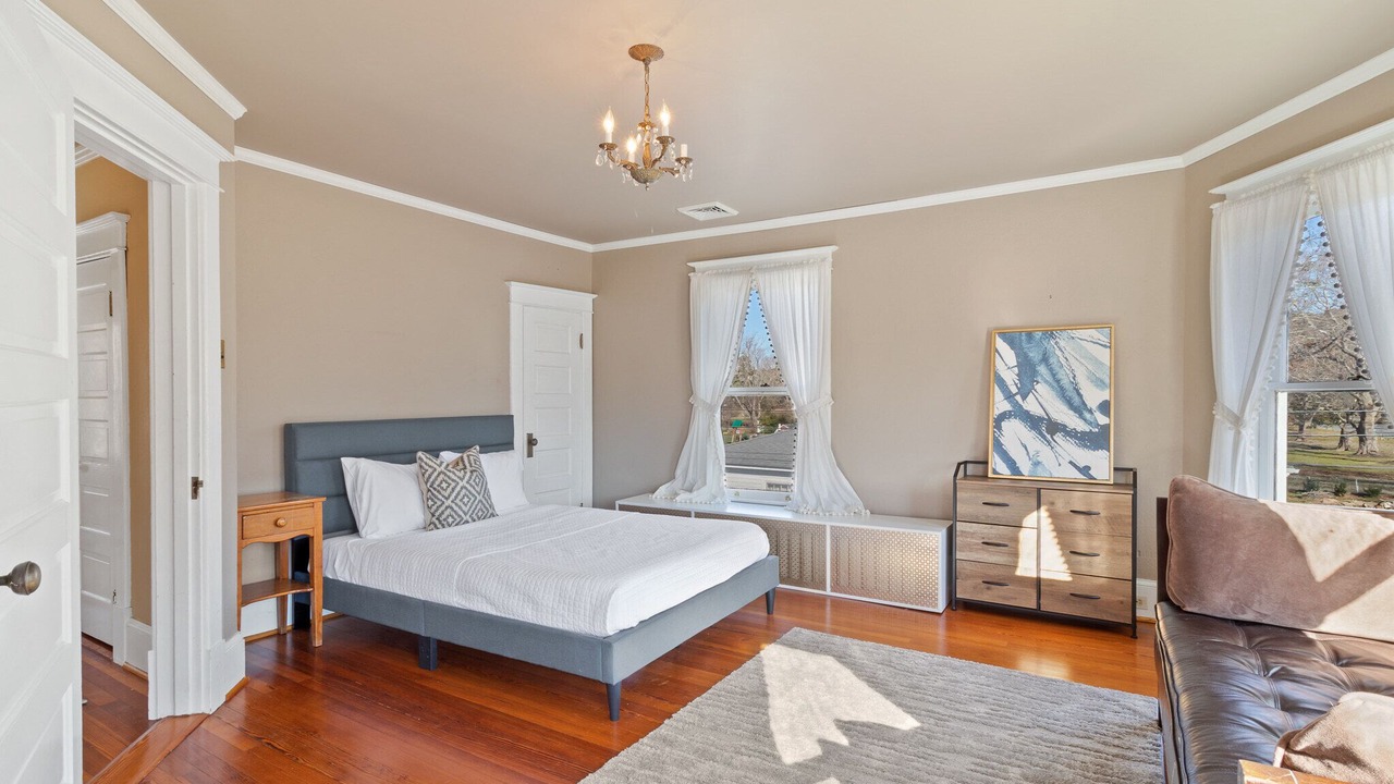 Photo of Bedroom in Reedville