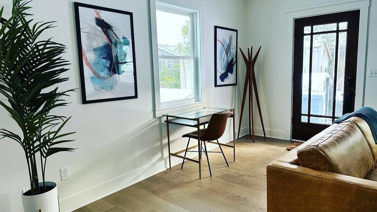 Photo of Livingroom in Hyde Park