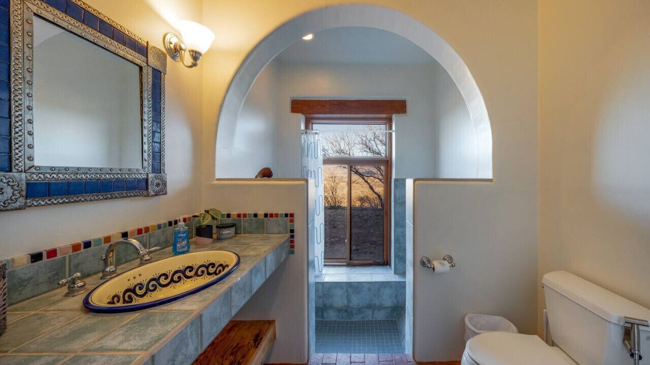 Photo of Bathroom in Rio Rico