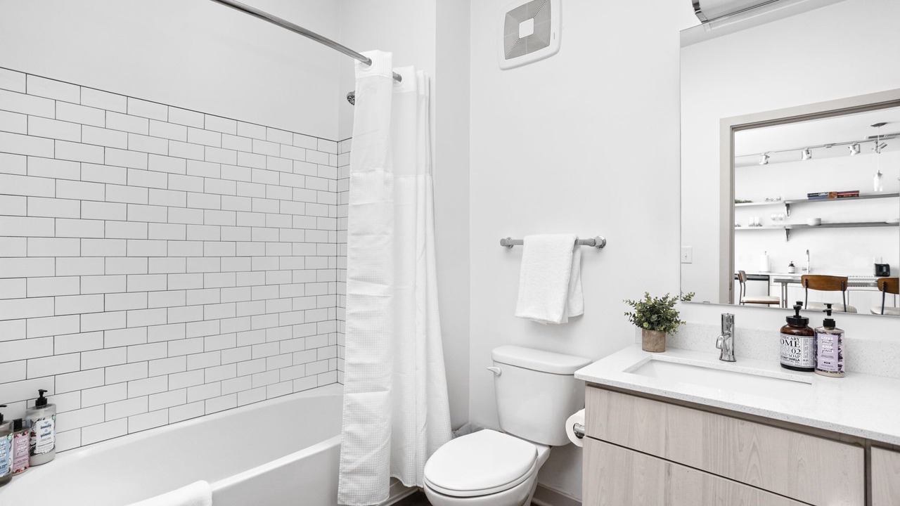 Photo of Bathroom in Downtown Indianapolis