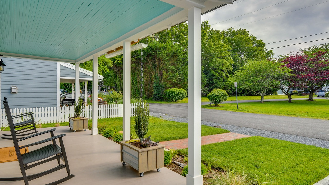 Photo of Patio Balcony in Solomons