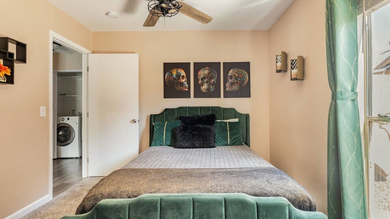 Photo of Bedroom in Glendale