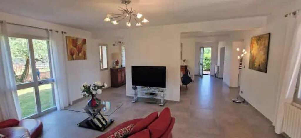 Photo of Livingroom in Santa-Lucia-di-Moriani