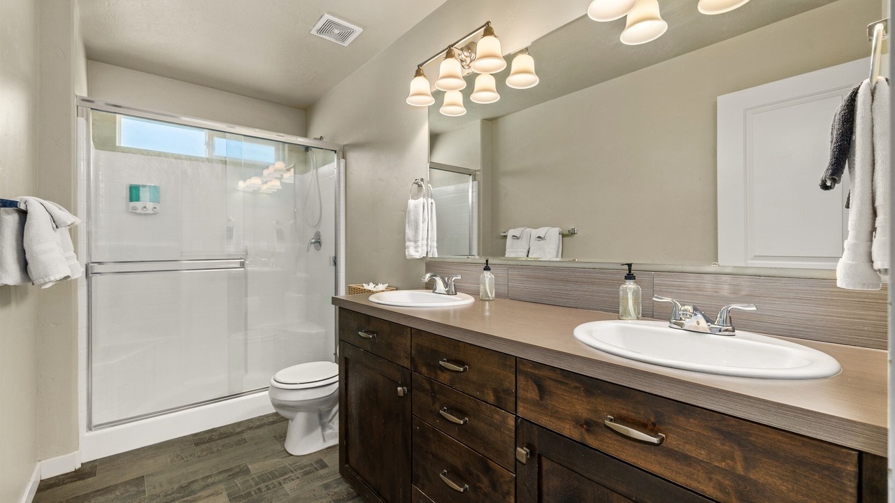 Photo of Bathroom in West Valley