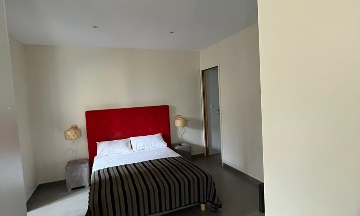 Photo of Bedroom in Centuri