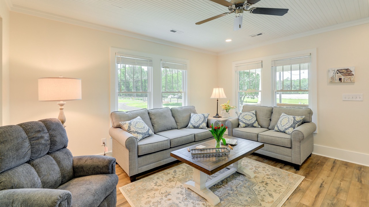 Photo of Livingroom in New Bern