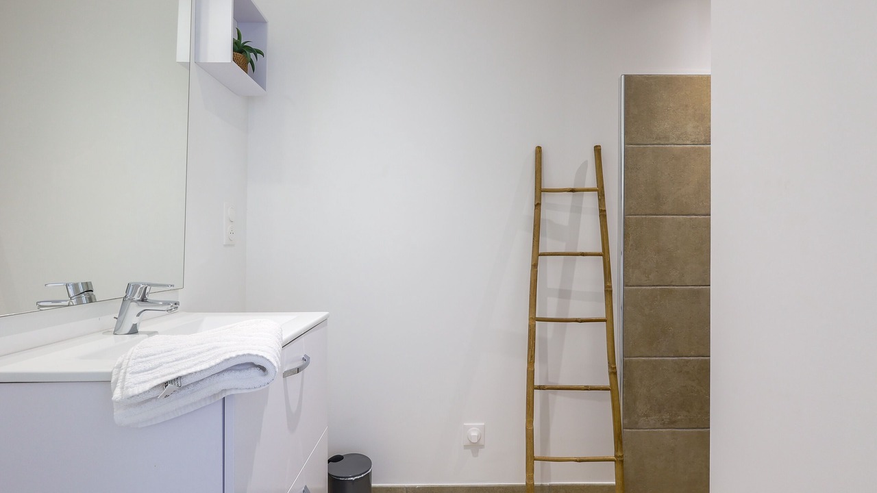 Photo of Bathroom in Belgodere