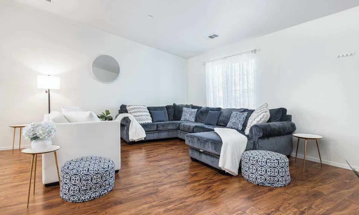 Photo of Livingroom in Armona
