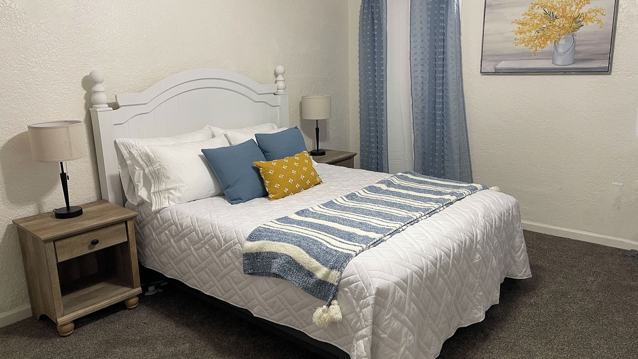 Photo of Bedroom in Thatcher