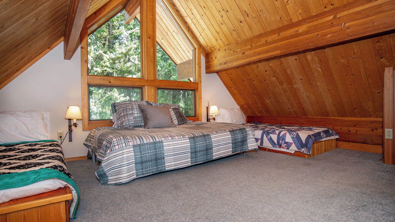 Photo of Bedroom in Sandpoint