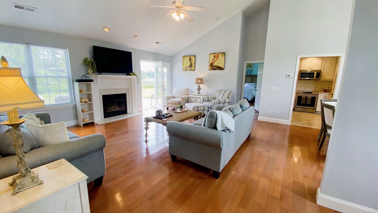 Photo of Livingroom in Ogden