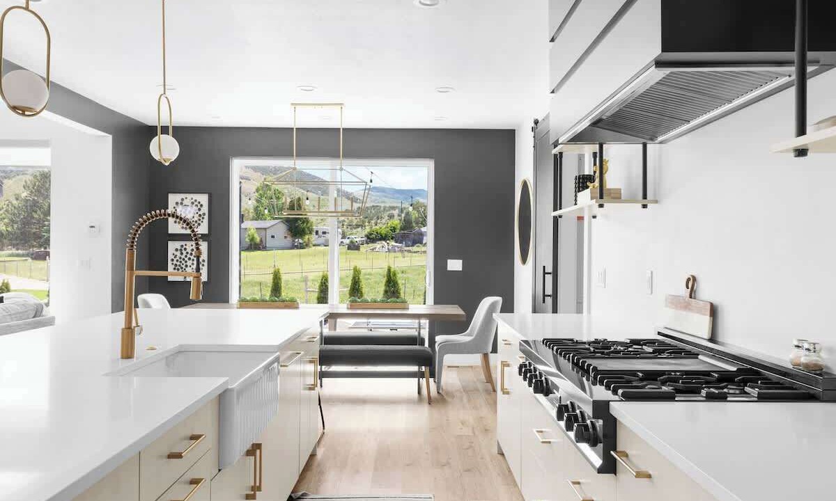 Photo of Kitchen in Lava Hot Springs