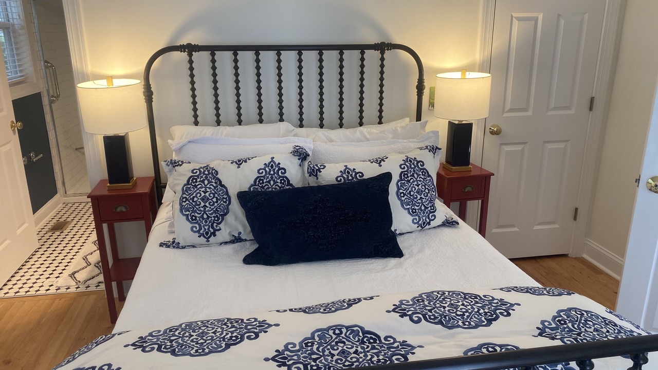 Photo of Bedroom in Pelican Bay