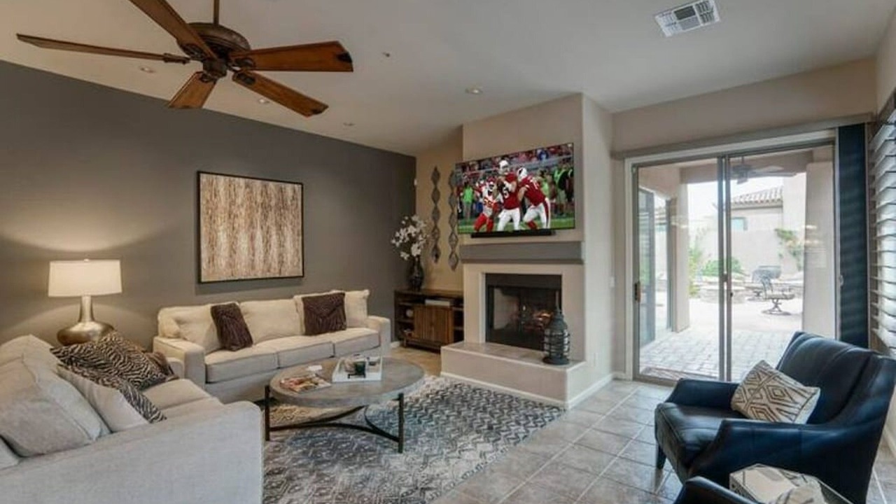 Photo of Livingroom in Talon Retreat