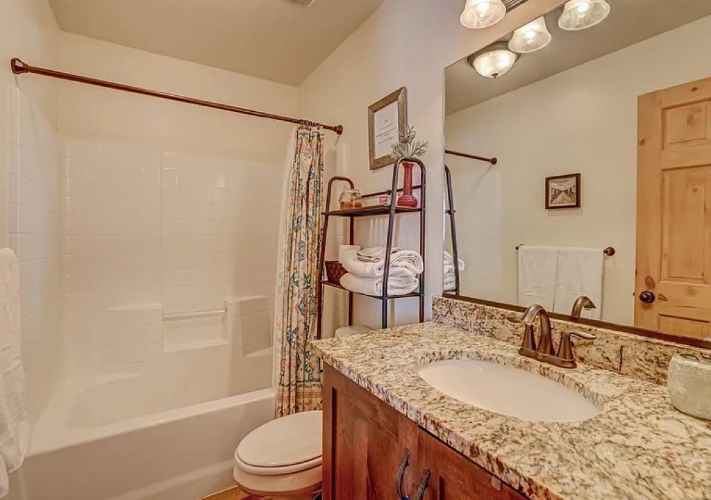 Photo of Bathroom in Alton