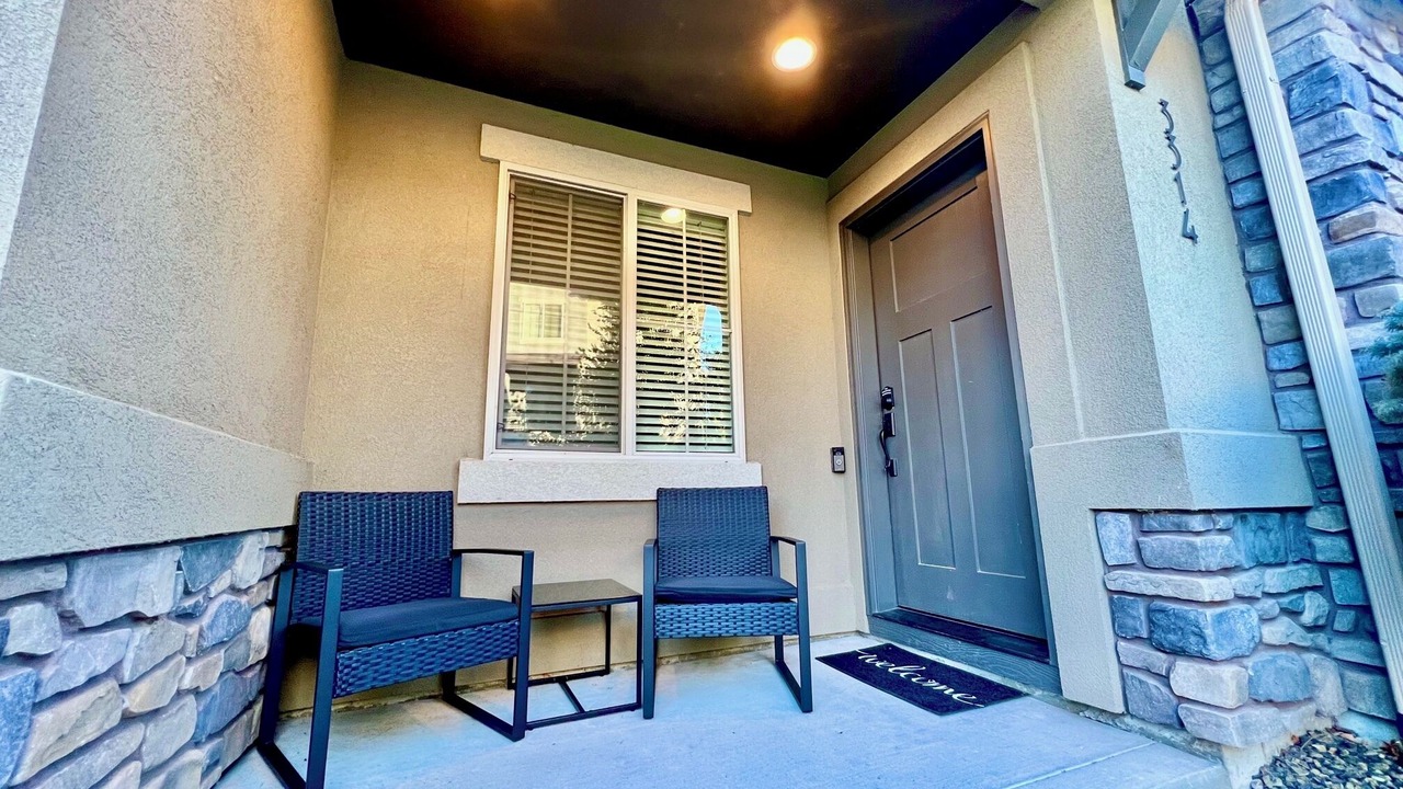 Photo of Patio Balcony in Harris Ranch