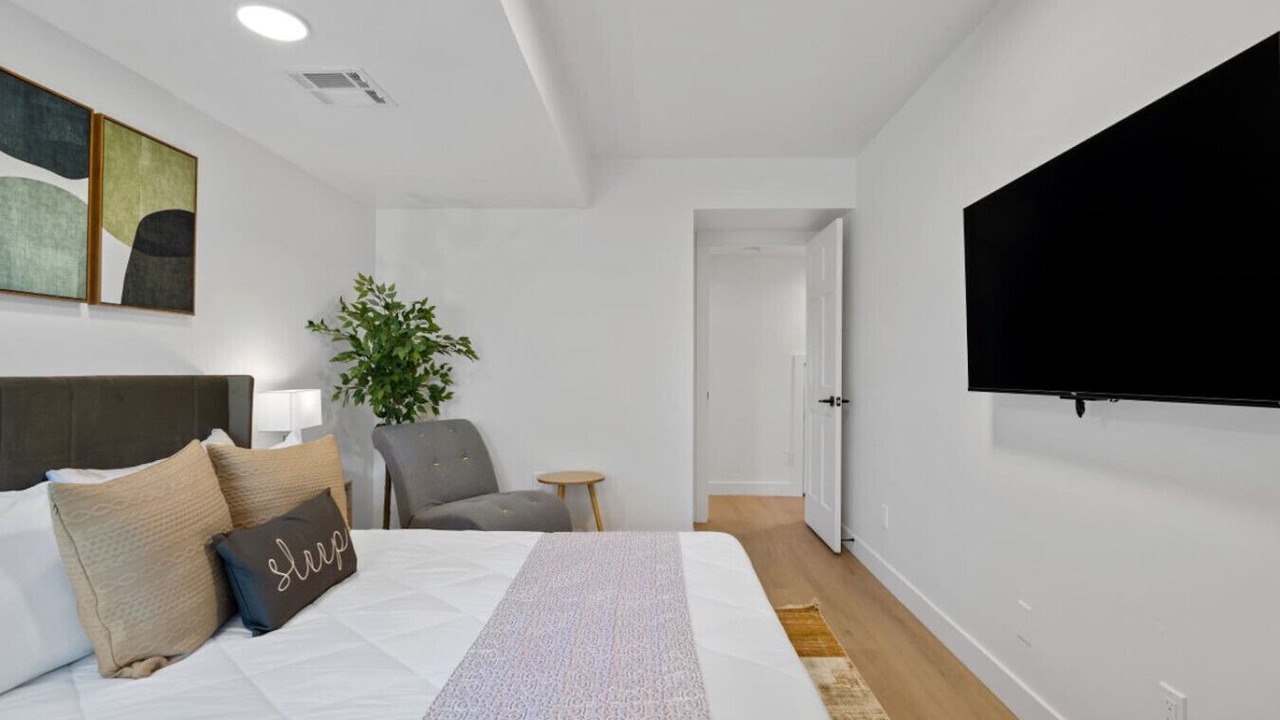 Photo of Bedroom in Camelback East