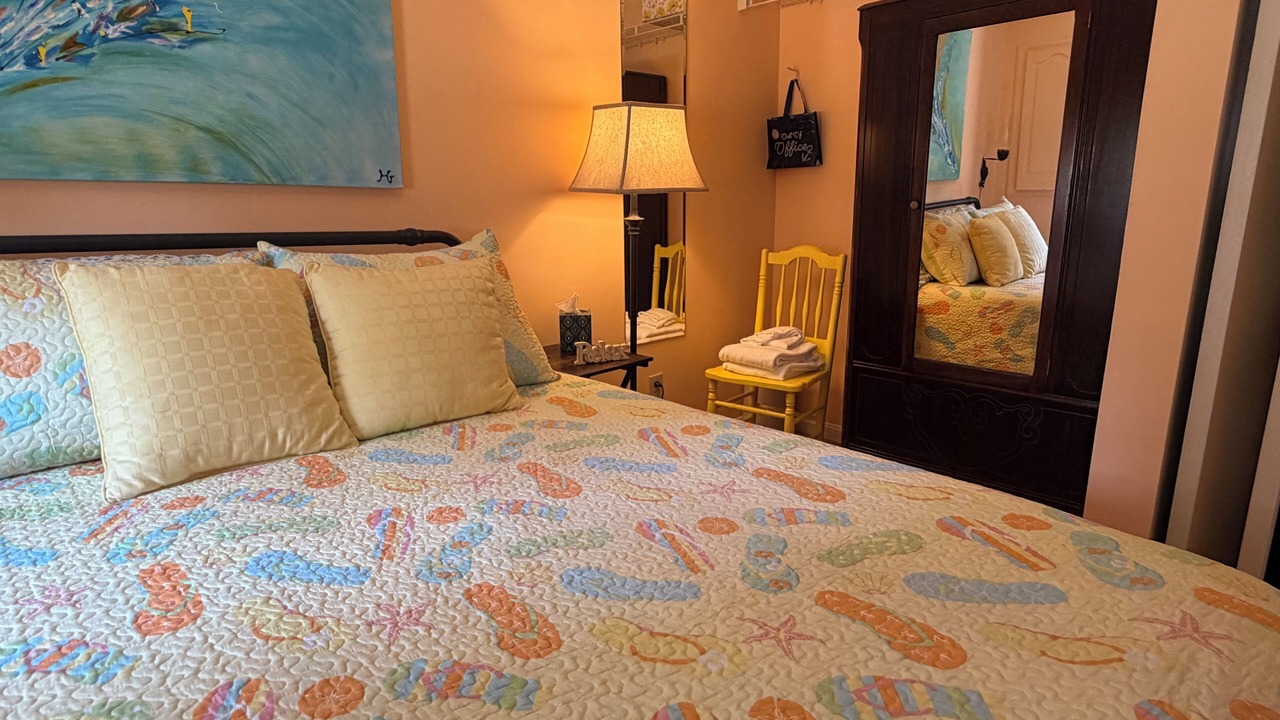 Photo of Bedroom in Fairview Beach