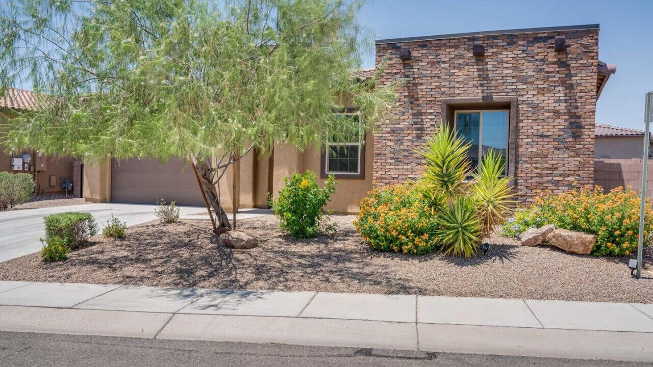 Photo of Others in Sahuarita