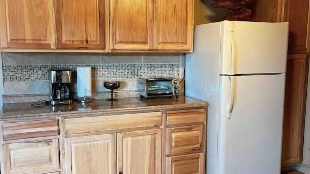 Photo of Kitchen in Hurricane