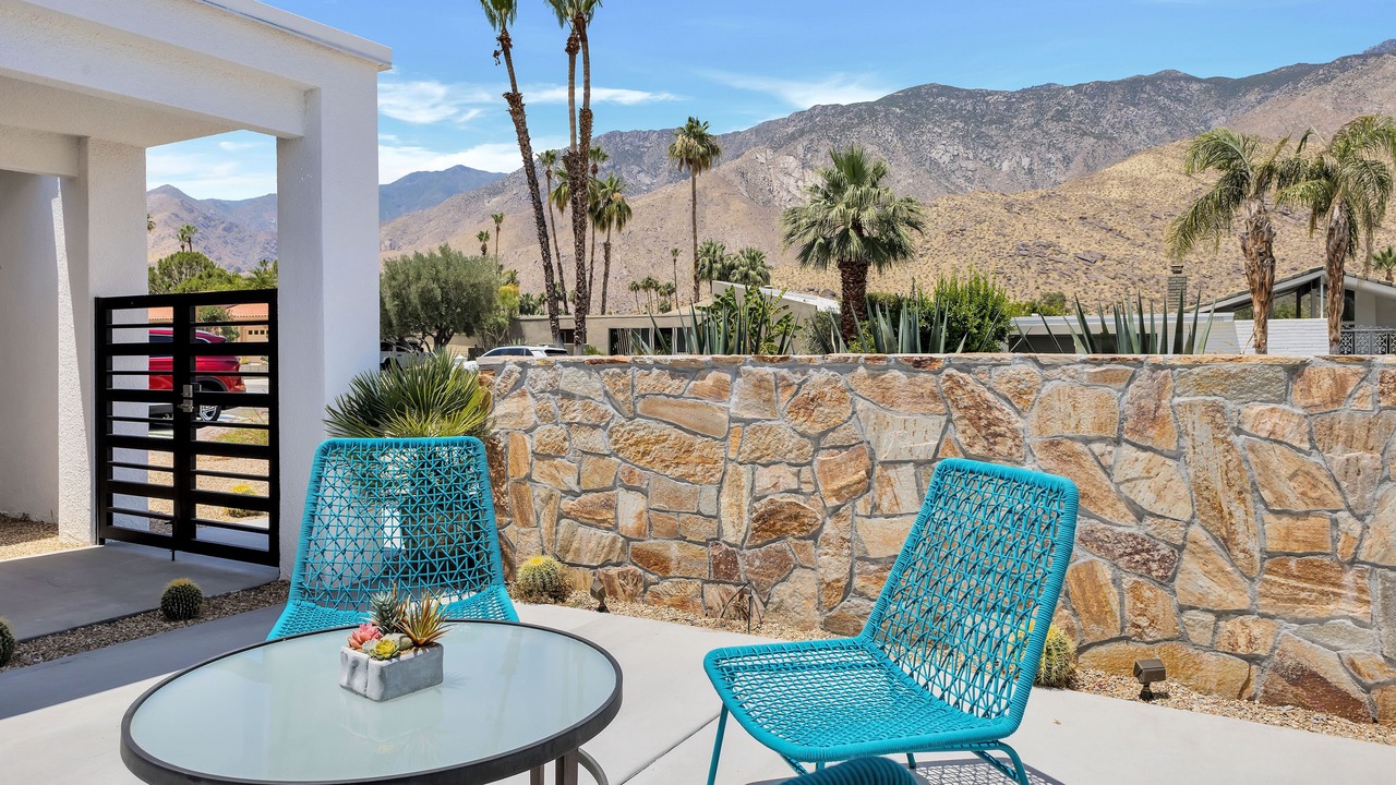 Photo of Patio Balcony in Indian Canyon