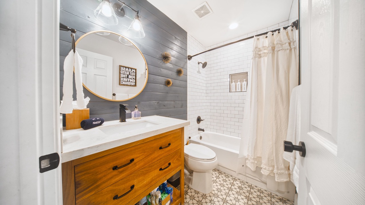 Photo of Bathroom in Avant