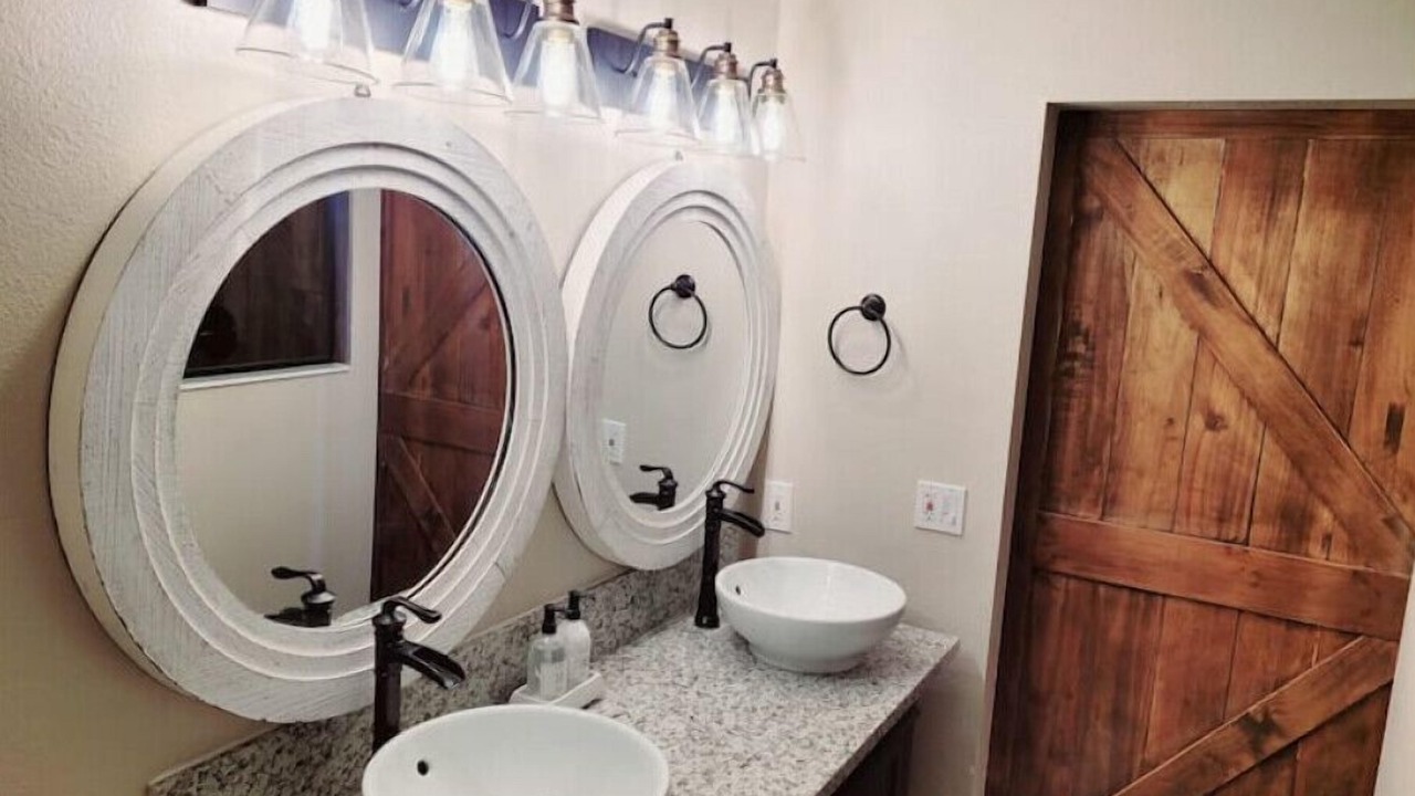 Photo of Bathroom in Panguitch