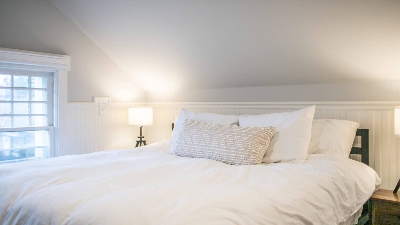Photo of Bedroom in South Perry District