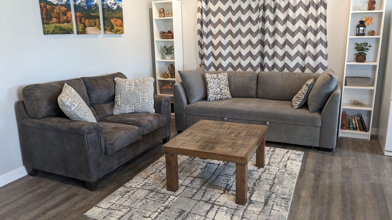 Photo of Livingroom in Enoch