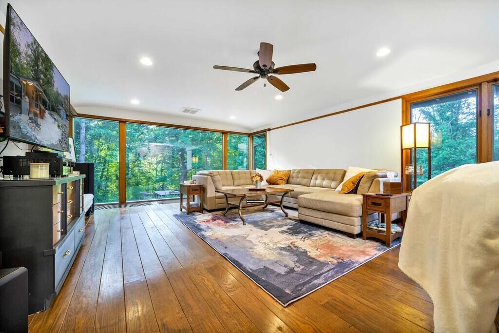 Photo of Bedroom in Richmond