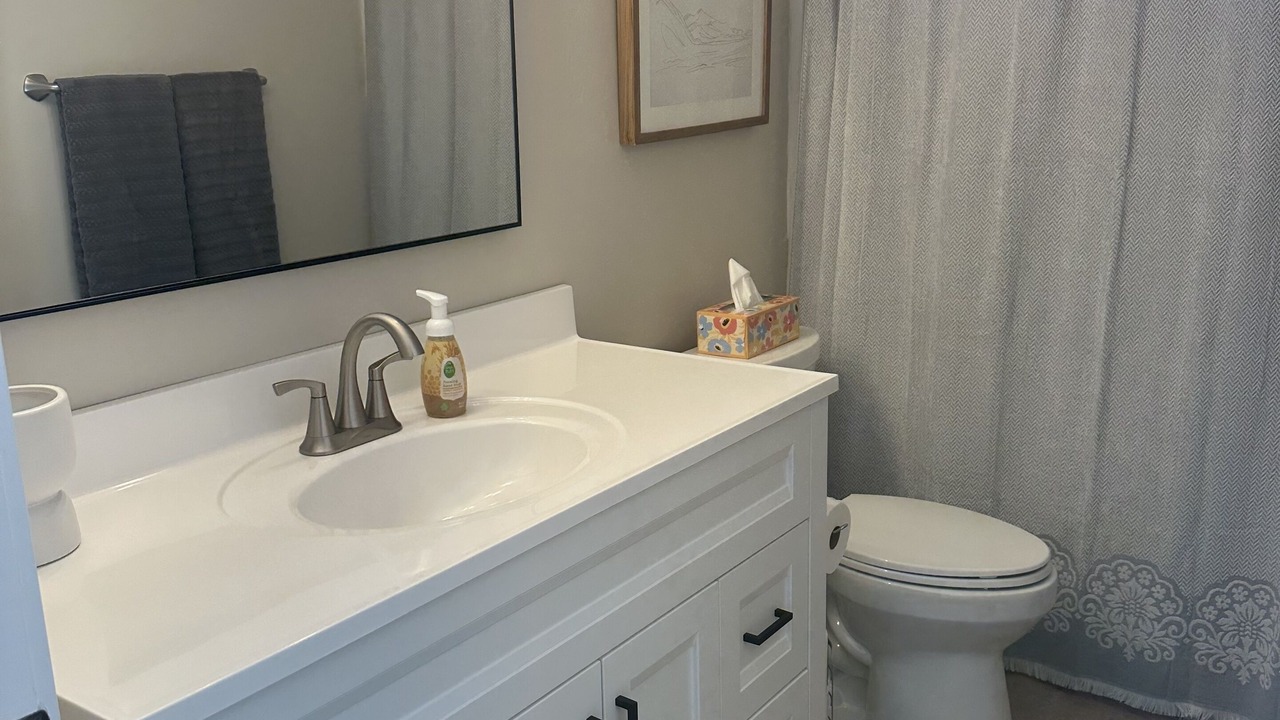 Photo of Bathroom in Marysvale