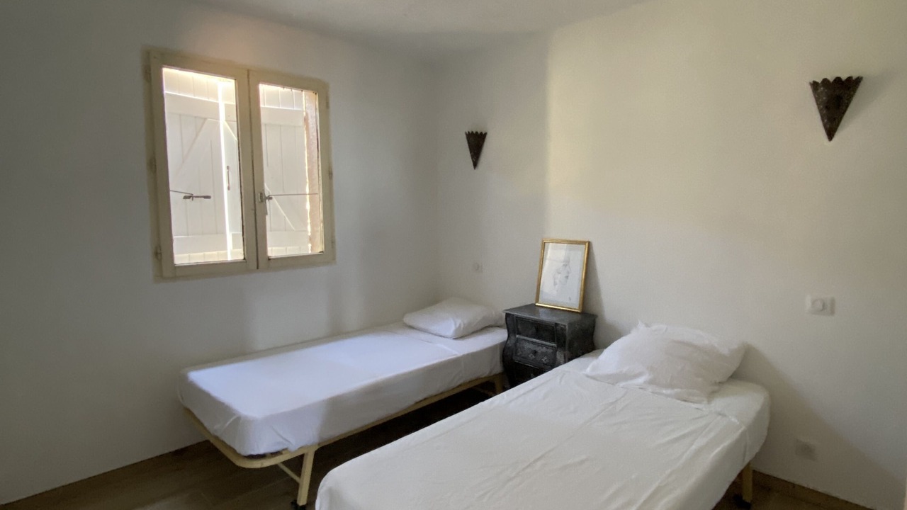 Photo of Bedroom in Lama