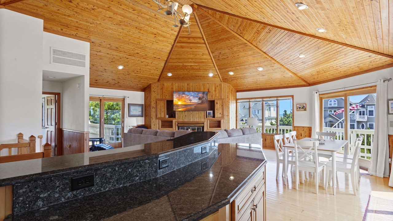 Photo of Kitchen in Whalehead Beach