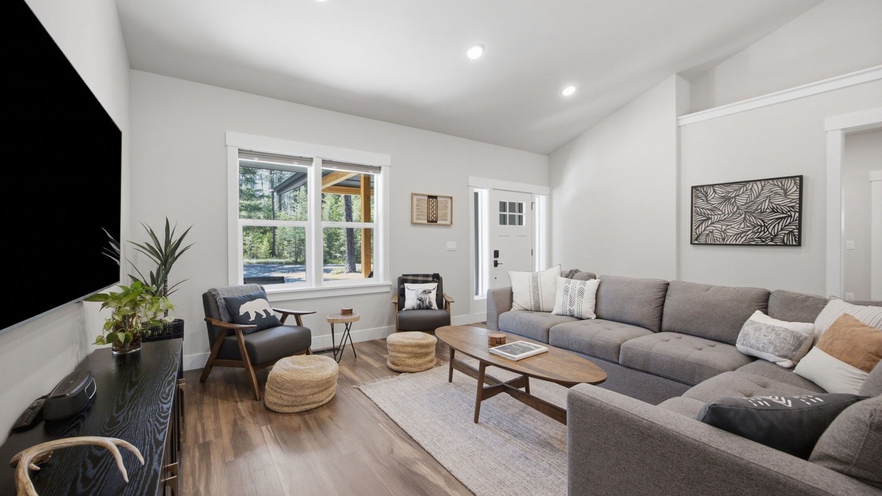Photo of Livingroom in Riverbend