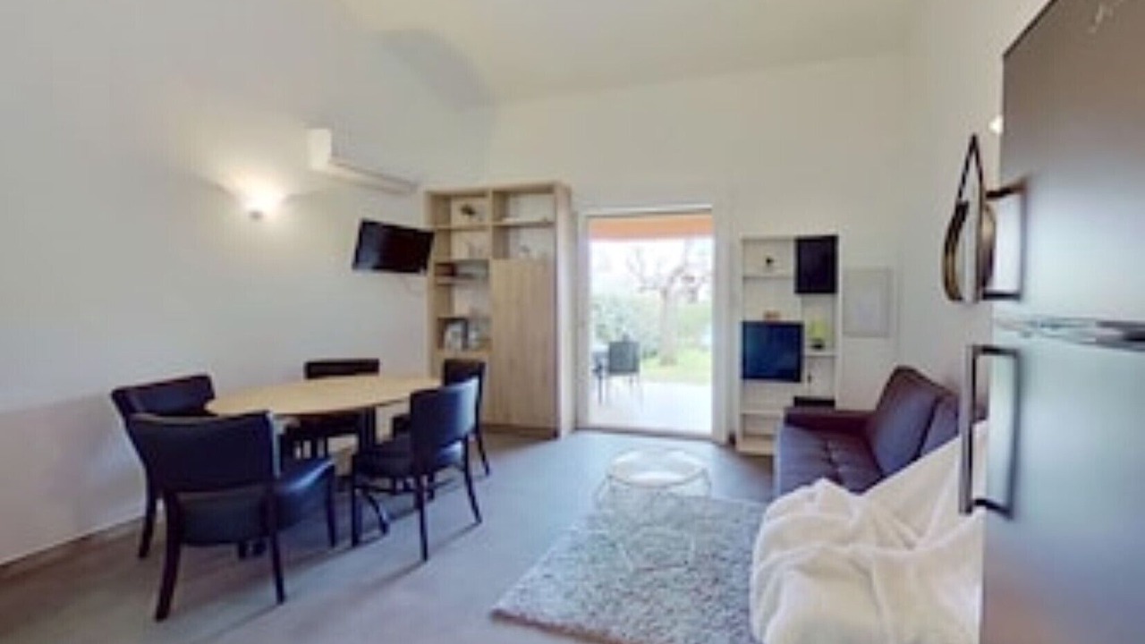 Photo of Livingroom in Pinarellu