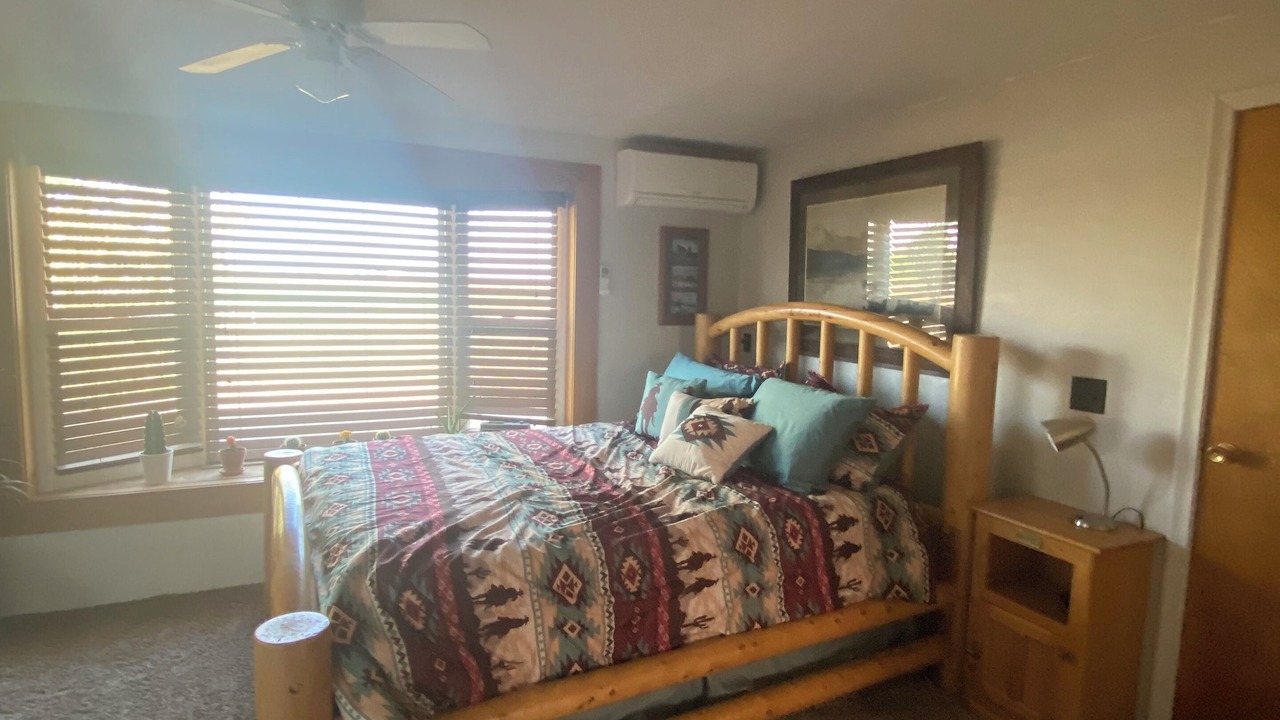Photo of Bedroom in Minidoka County