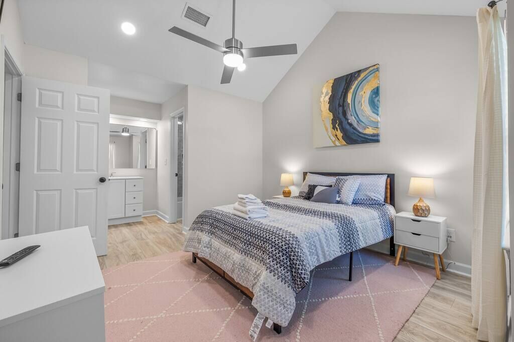 Photo of Bedroom in Fentress