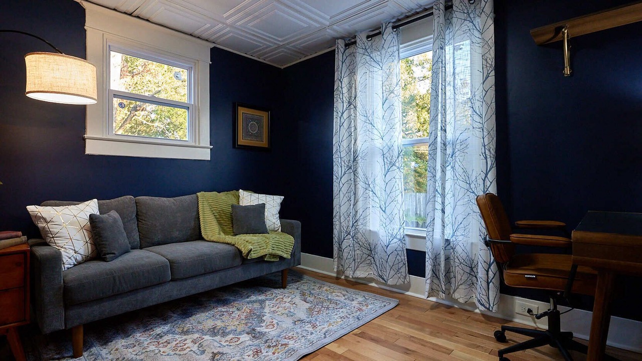 Photo of Livingroom in Louisville