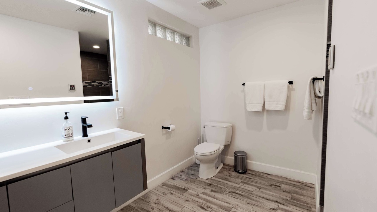 Photo of Bathroom in Park Scottsdale Four