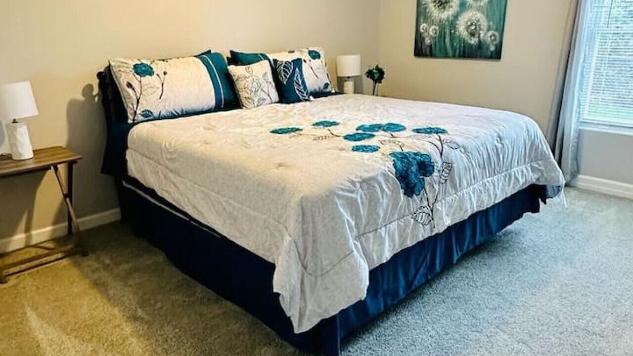 Photo of Bedroom in Monroe