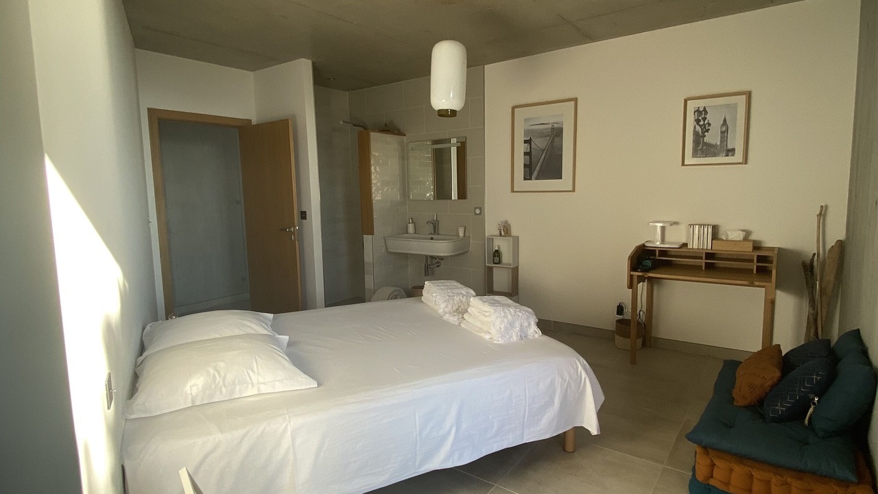 Photo of Bedroom in Porticcio