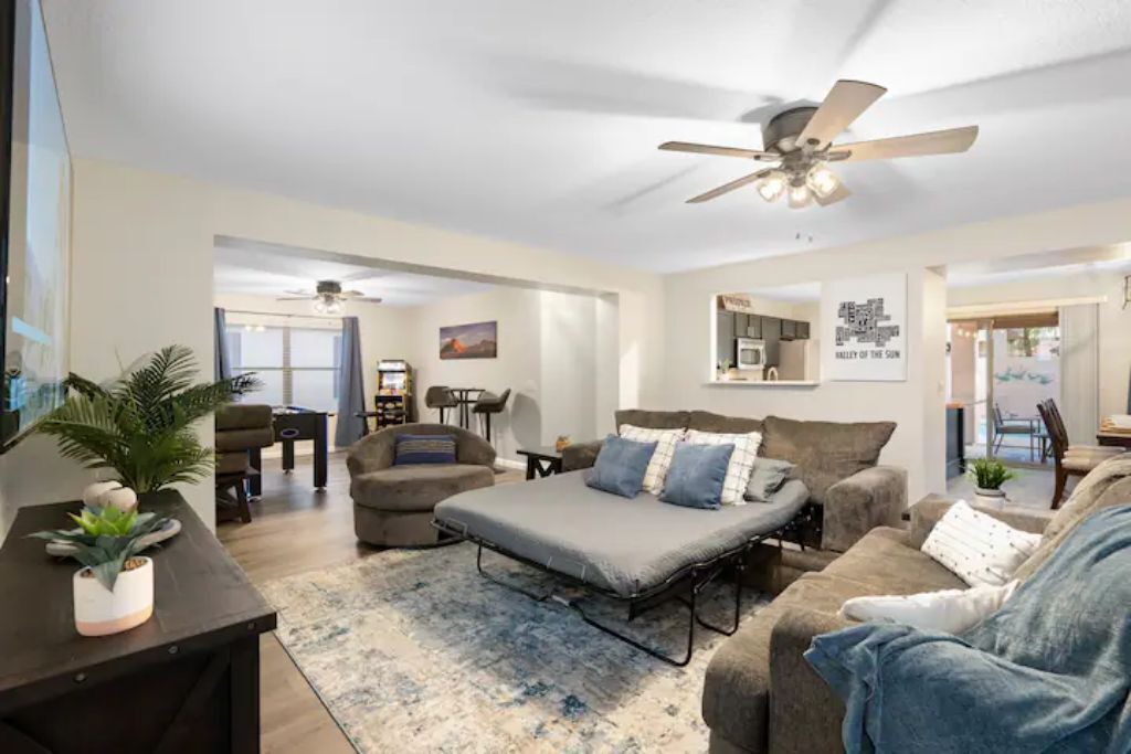Photo of Livingroom in Tatum Ranch