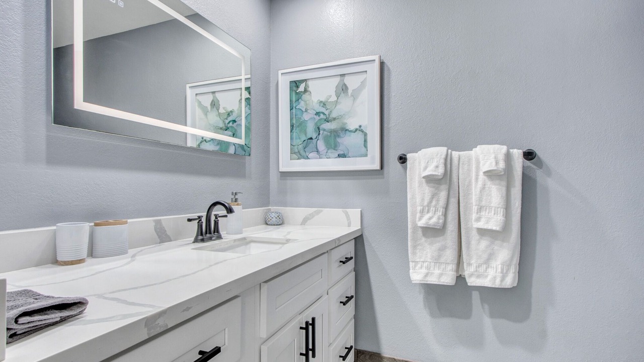 Photo of Bathroom in Lake Biltmore Village