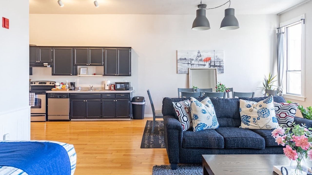 Photo of Bedroom in Gaslamp Quarter