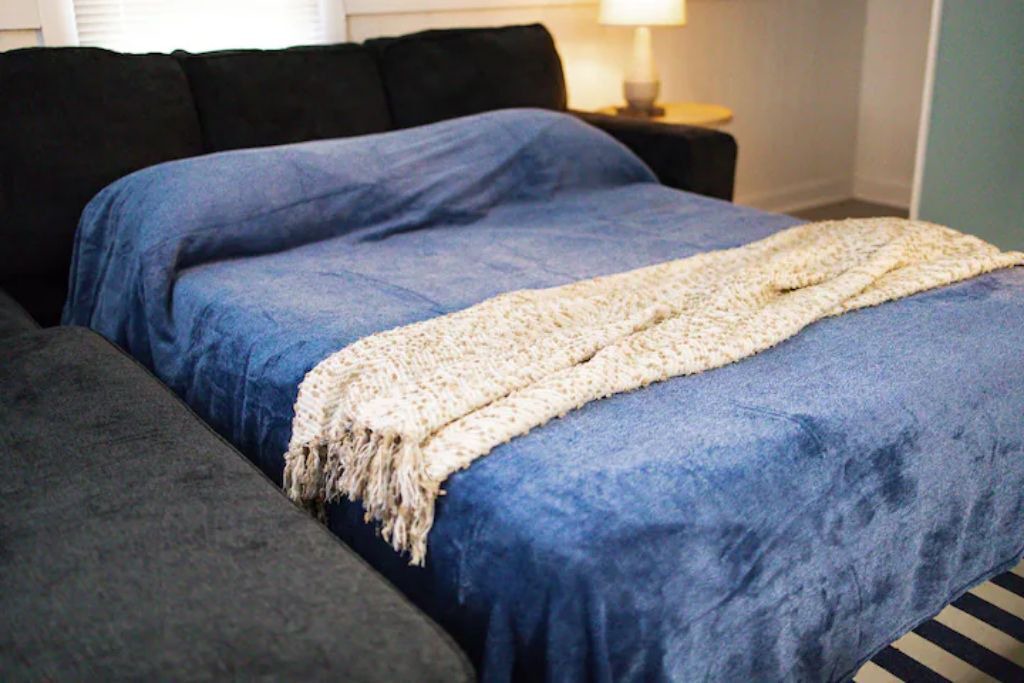 Photo of Bedroom in Fox Hill - Grandview