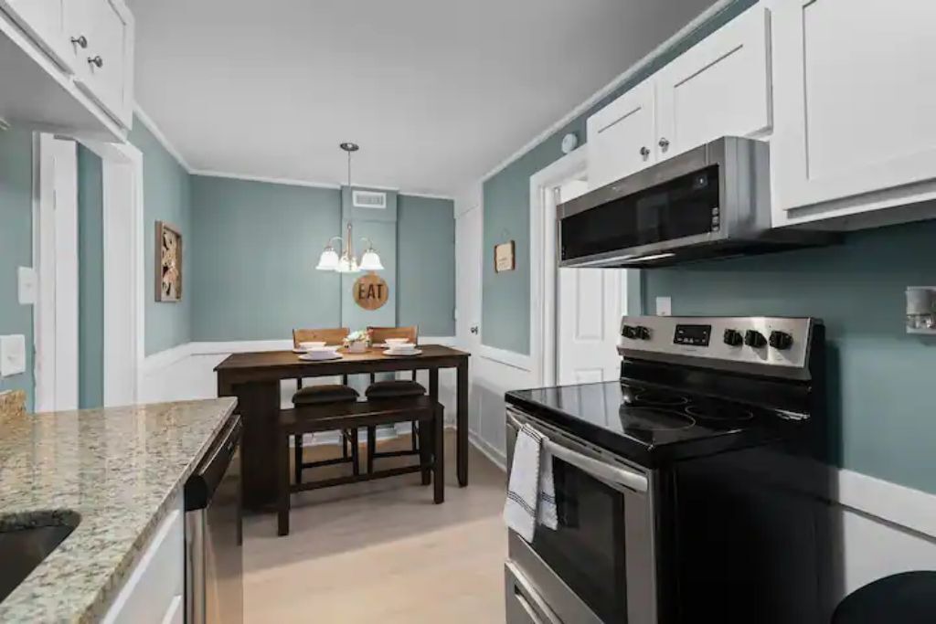 Photo of Kitchen in Fox Hill - Grandview